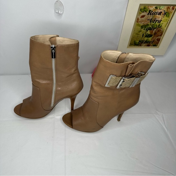 Michael Michael Kors Tan Leather Upper Peep Toe Boots Size 9.5 - Picture 3 of 16